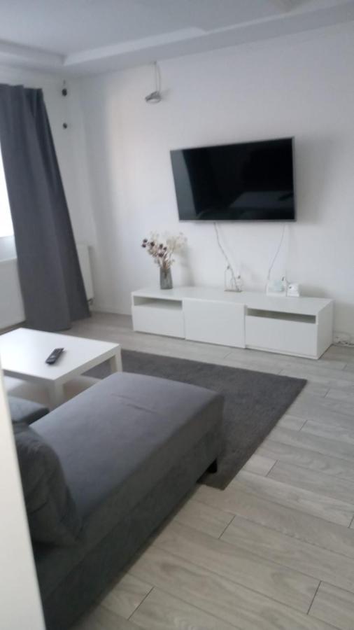 Ferienwohnung Apartament Lugoj Exterior foto
